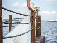 Екатеринбург: Продаю Свадебное платье (форма рыбка) Свадебное платье, размер 40-42. Цвет шампани. Со шлейфом, шлейф крепится на крючок. После хим. чимски, как новое