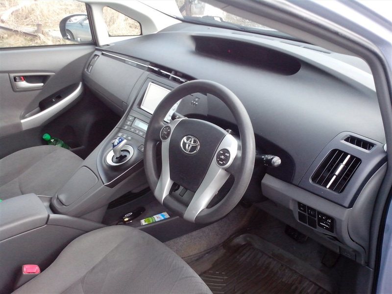 Toyota Prius 2015 Interior