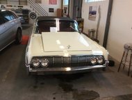 Lincoln Continental Converible, kabriolet 1964  Lincoln Continental Converible, kabriolet 1964 , 7, 044    225/75 R 15,  V 8 235k,  -    