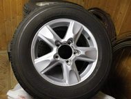      Toyota LC 200 ( )   (5 . )  Dunlop AT 22, 285-60/R18 116V   ,    To,  -  