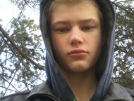 16 лет, ищу работу любую Привет, мое имя Дмитрий, но можно звать Димон. Ищу любую работу. 
 возьмусь за что угодно. могу все! я общительный и многое д, Находка - Работа для подростков и школьников