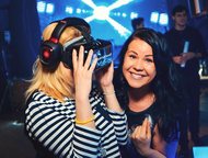 : VR Party     VR Party -     -        